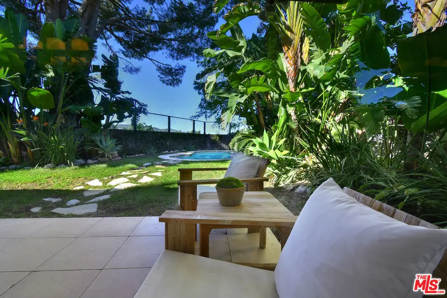 3517 Scadlock Lane, Sherman Oaks, CA 91403 - Image #2