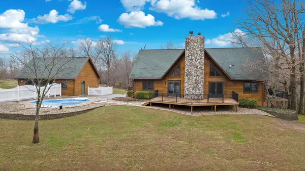7467 Walshville Trail, Hillsboro, IL 62049