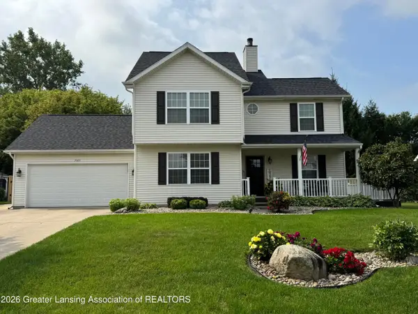 3923 Keller Road, Holt, MI 48842