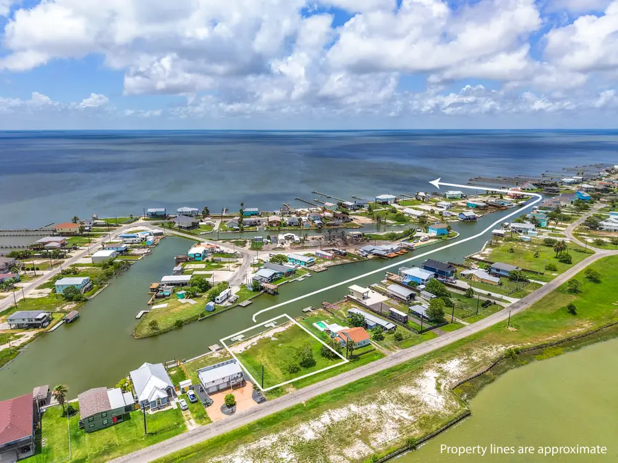 525-527 Copano Cove, Rockport, TX 78382 - #3