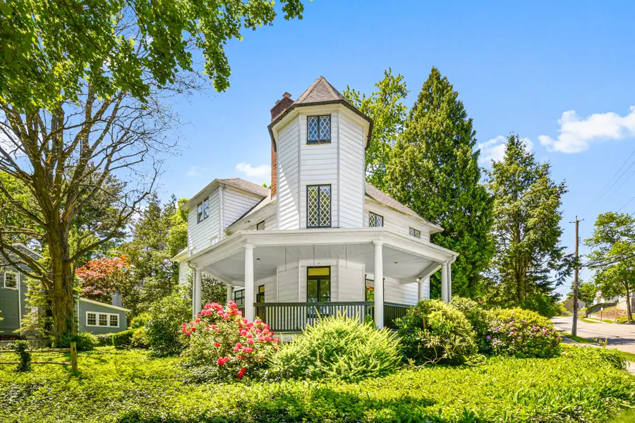 69 Desmond Avenue, Bronxville, NY 10708 - Image #2
