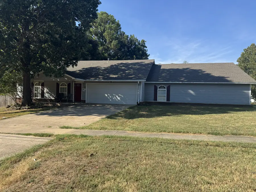 700 W Monroe Avenue, Jonesboro, AR 72401 - #2