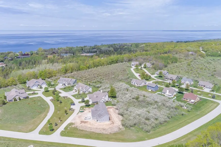 4570 Shinnecock Ct, Egg Harbor, WI 54209 - #2