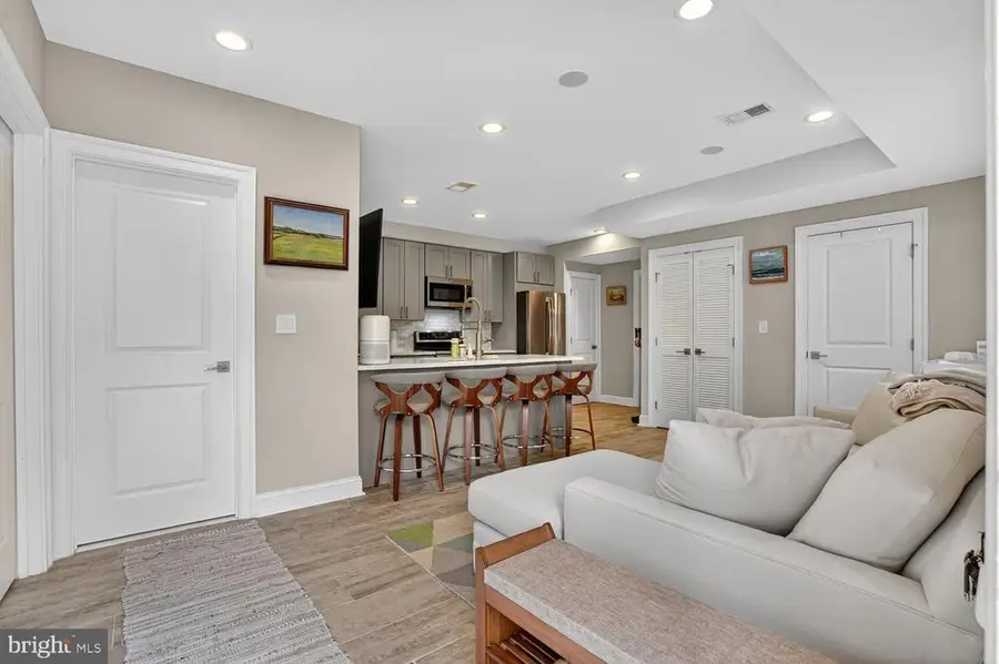 1014 10th Street NE , 1, Washington, DC 20002 - #2