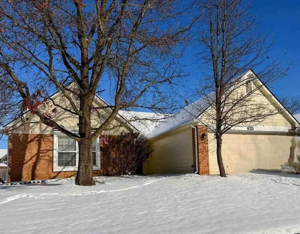 7618 Trophy Club Drive S, Indianapolis, IN 46214 - Image #1