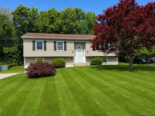 24 Vermont Drive #B, Newburgh, NY 12550