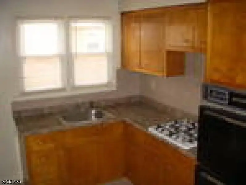 1717 Clinton St, Linden, NJ 07036-3422 - #3