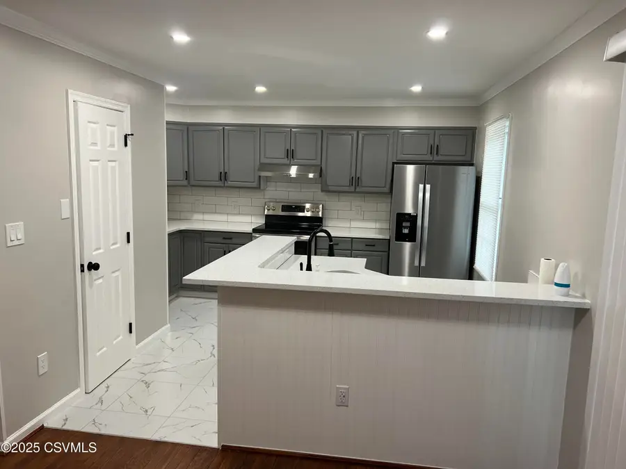 423 Meadow Lane, Danville, PA 17821 - Image #3