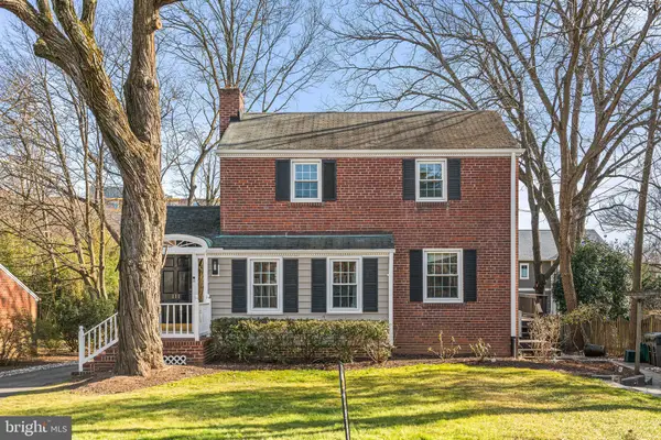 111 S Oak Street, Falls Church, VA 22046
