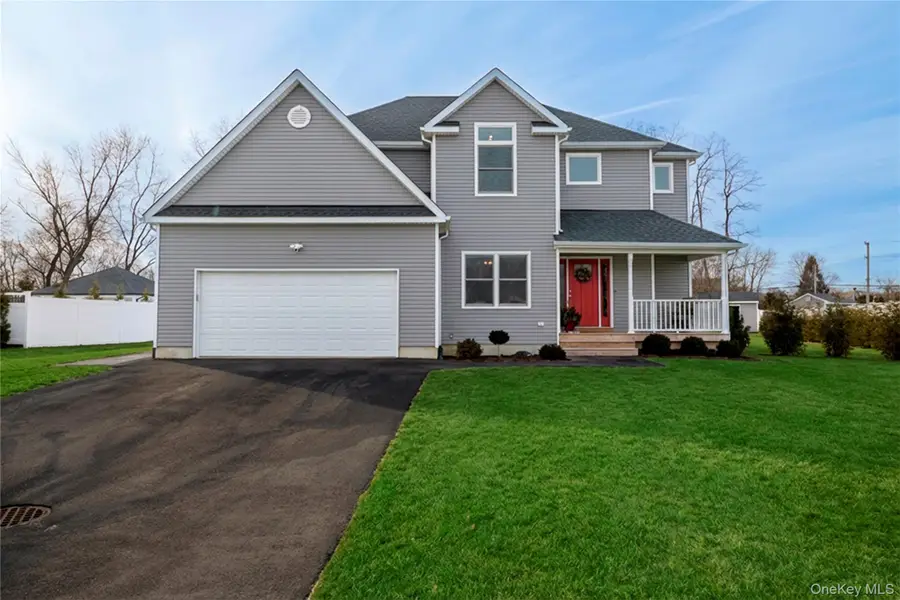 9 Shaw Lane, East Moriches, NY 11940 - Image #2