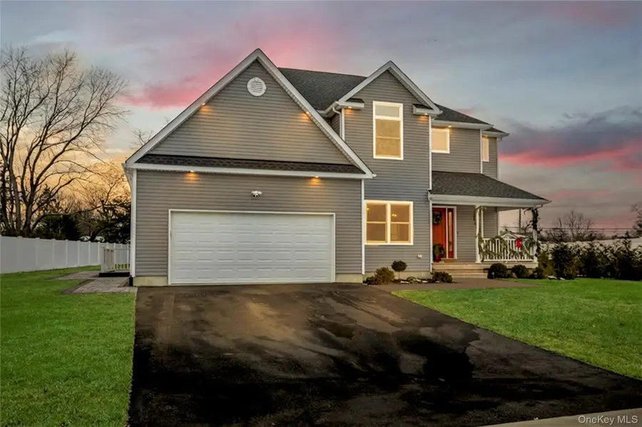 9 Shaw Lane, East Moriches, NY 11940 - Image #3