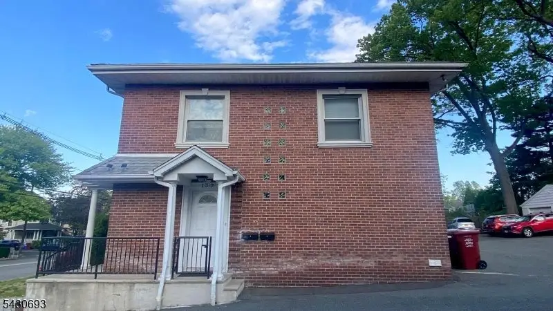 137 Centre St, Nutley, NJ 07110 - #2