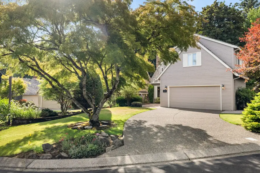 16419 Lexington Ct, Lake Oswego, OR 97034 - #2