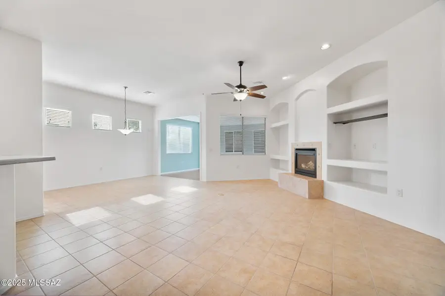 2171 N Avenida Del Polen, Green Valley, AZ 85614 - #3