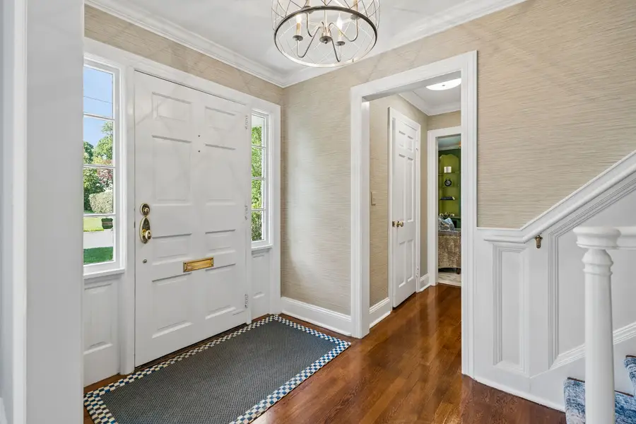 18 Colony Dr, Summit, NJ 07901 - #3