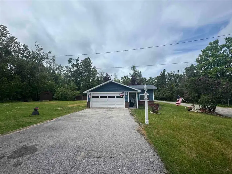 15105 Beaumont Drive, Cheboygan, MI 49721 - #2