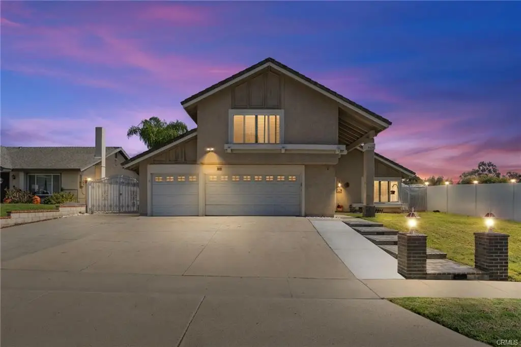 909 Nottingham Drive, Corona, CA 92880 - #1