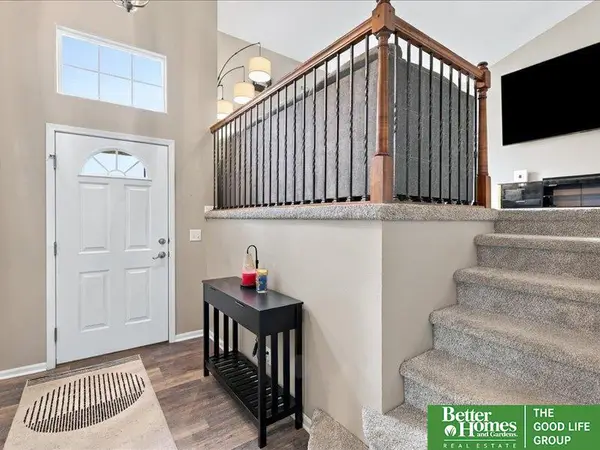 18864 Drexel Street, Omaha, NE 68135