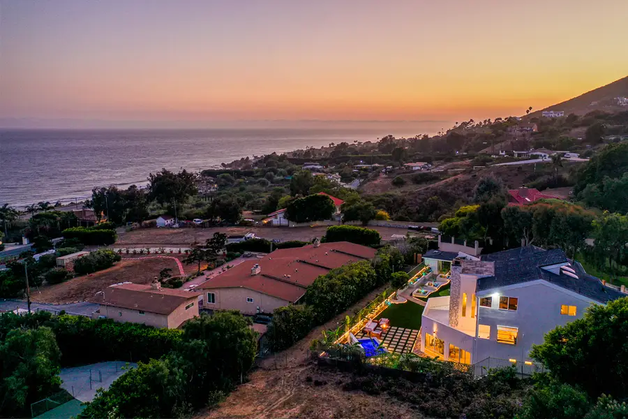 31271 Bailard Road, Malibu, CA 90265 - Image #2