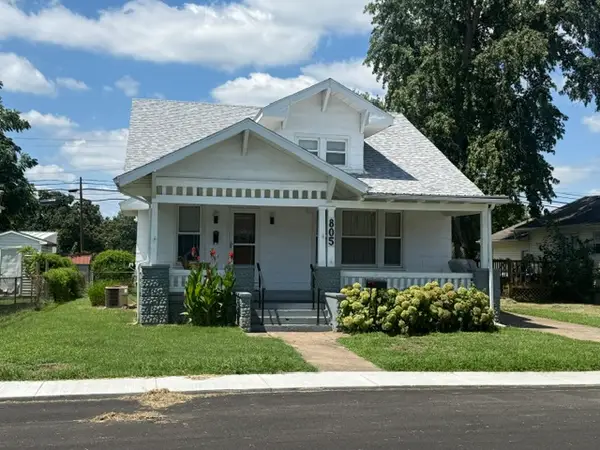 805 S 14th Street, Herrin, IL 62848