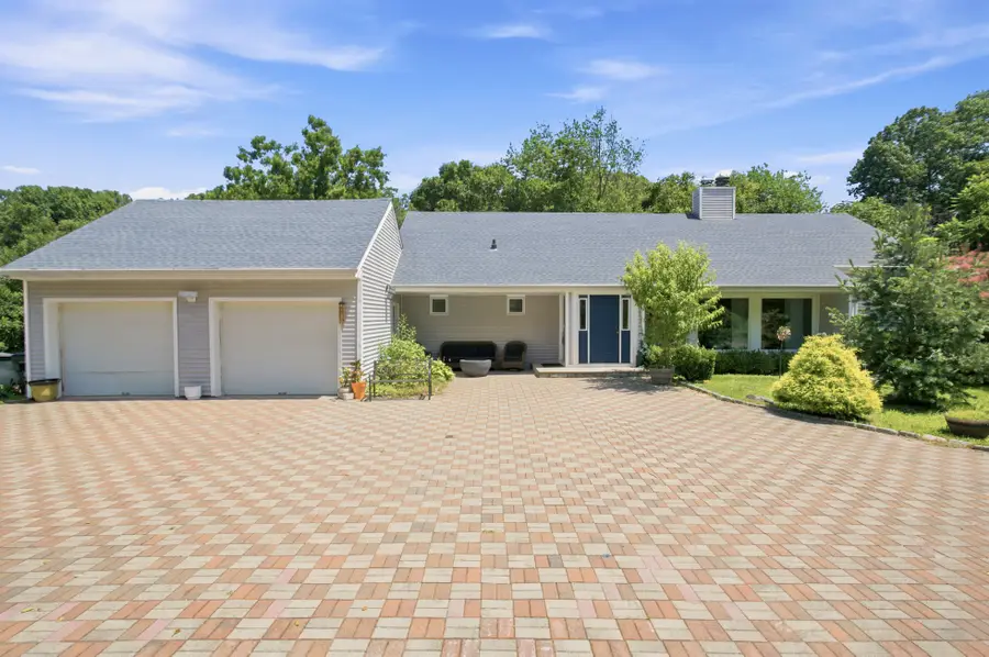 71 Blackberry Drive, Stamford, CT 06903 - #3