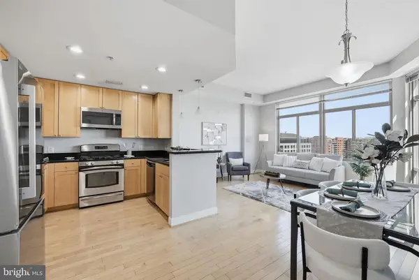 3650 S Glebe Road , 1145, Arlington, VA 22202