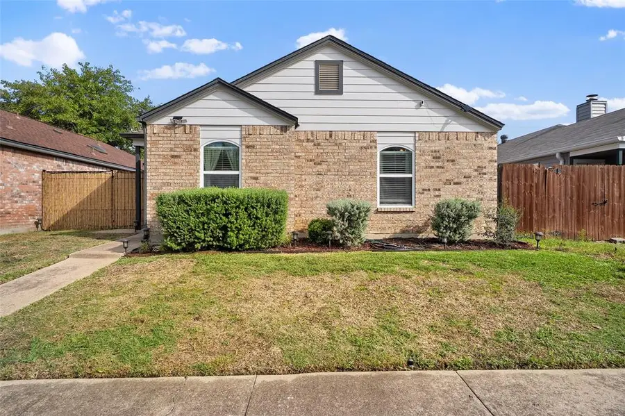 2313 Markland Street, Irving, TX 75060 - #2
