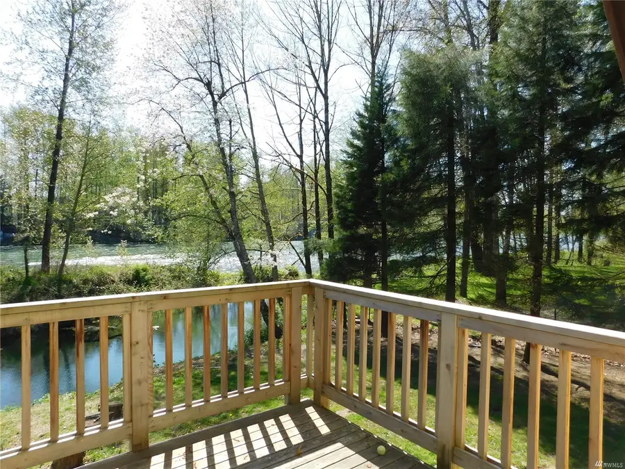 604 Stevens Avenue, Sultan, WA 98294 - Image #2