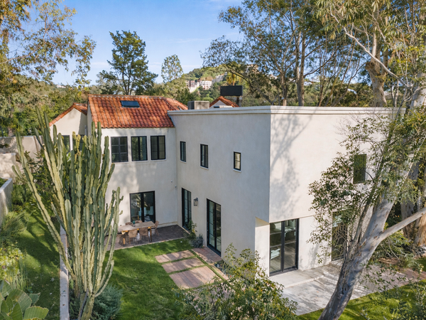 8171 Tianna Road, Los Angeles, CA 90046