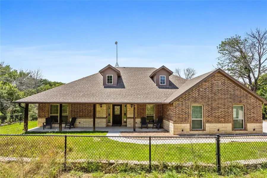 209 Churchill Court, Weatherford, TX 76085 - Image #2