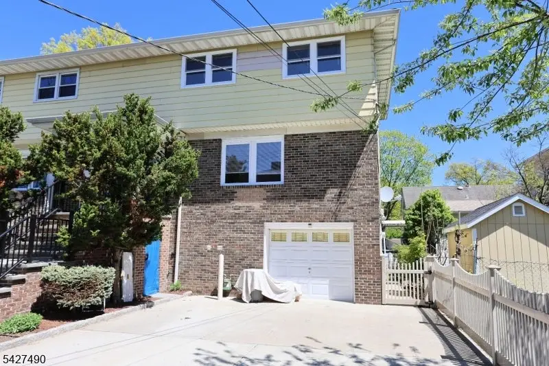 210 Walnut St #R, Garwood, NJ 07027 - #1