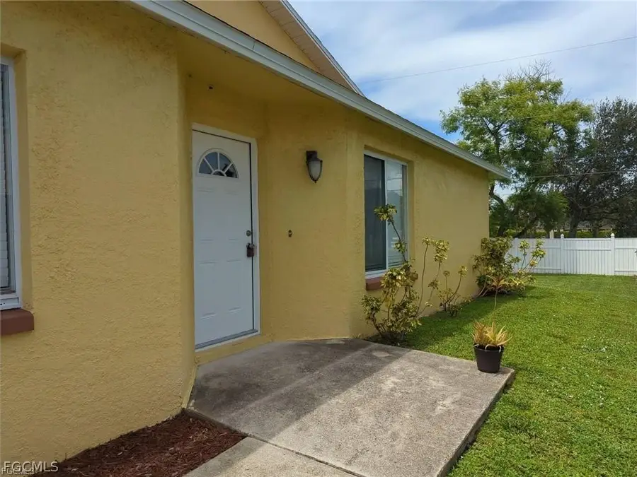 1503 SW 48th Terrace, Cape Coral, FL 33914 - #2