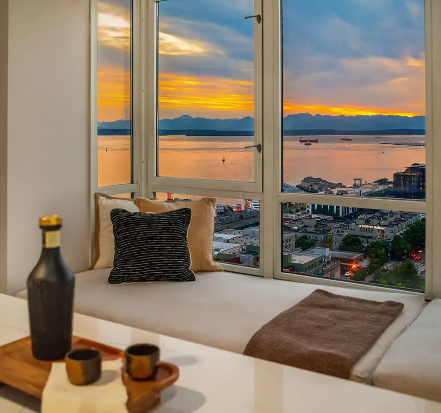 2125 1st Avenue #1902, Seattle, WA 98121 - #3