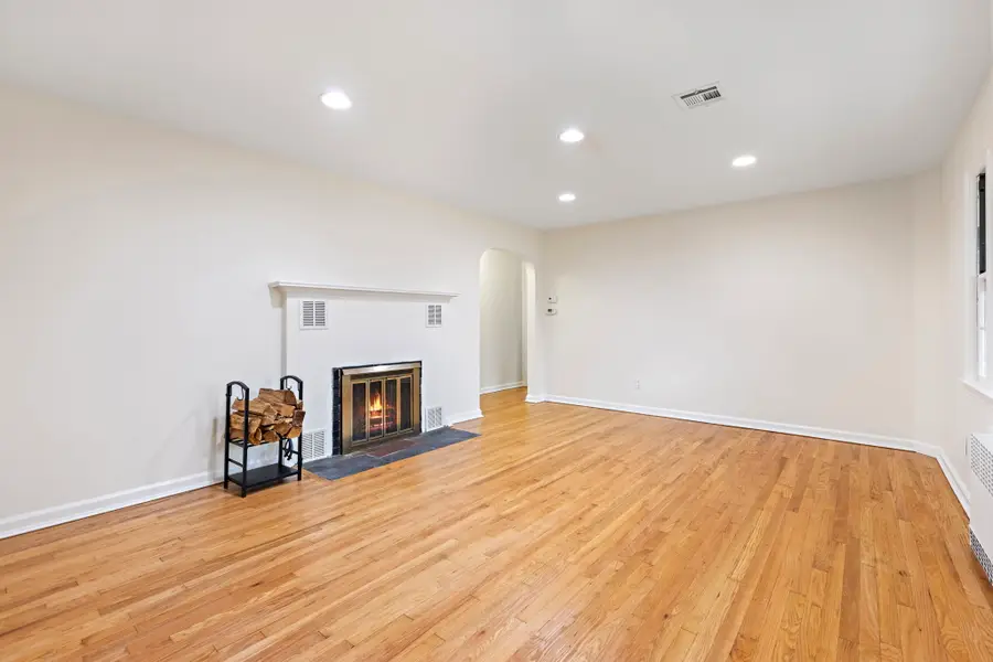 133 Cleveland Avenue, Hasbrouck Heights, NJ 07604 - #2