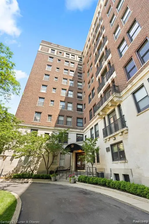 2900 E Jefferson , D501, Detroit, MI 48207 - #2