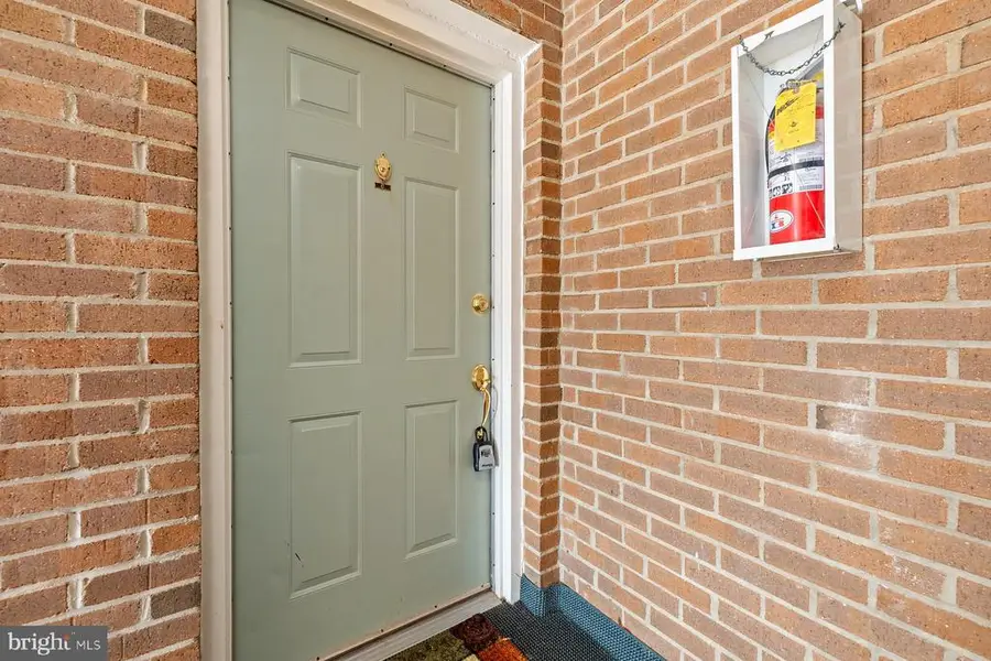 105 Westwick Court , 6, Sterling, VA 20165 - #2