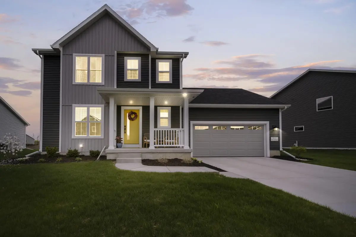 N53W19853 Kingair Dr, Menomonee Falls, WI 53051 - #1