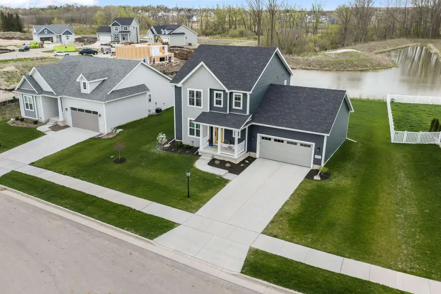 N53W19853 Kingair Dr, Menomonee Falls, WI 53051 - #3