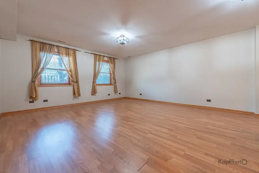 519 S Maplewood Avenue #1W, Chicago, IL 60612 - #3