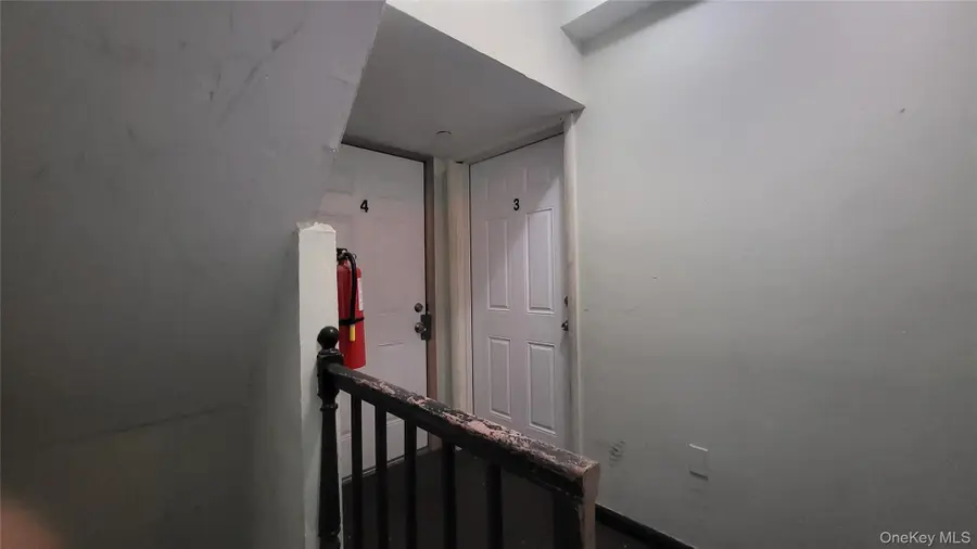 67 Academy St unit: 3, Poughkeepsie, NY 12601 - #3