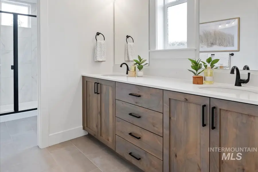 6370 N Barholm Ln, Eagle, ID 83616 - #3