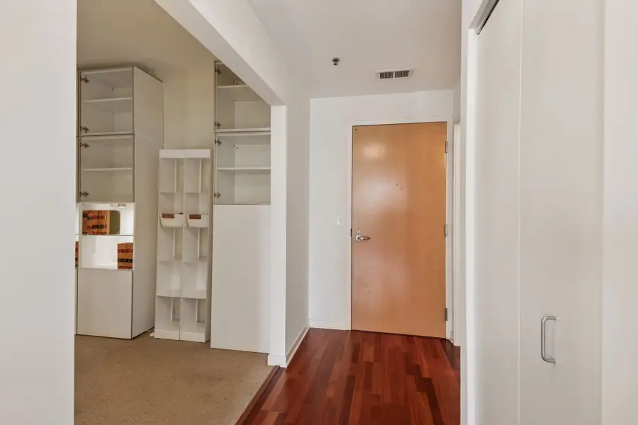 929 Portland Avenue #703, Minneapolis, MN 55404 - Image #3