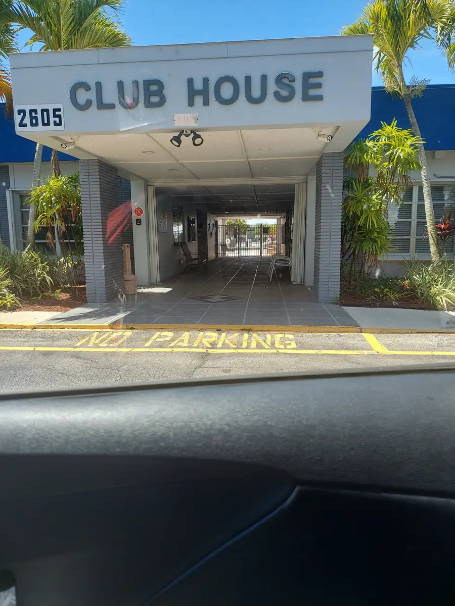 2590 Barkley Drive E C, West Palm Beach, FL 33415 - #3