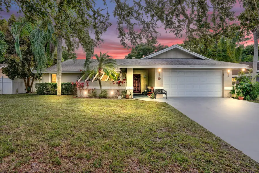 194 Parkwood Drive, Royal Palm Beach, FL 33411 - Image #2