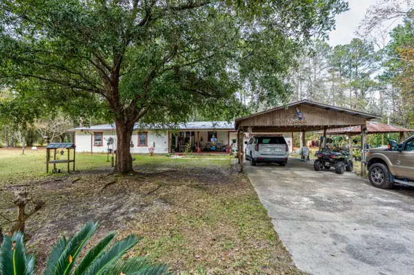 248 Bunny Lane, Freeport, FL 32439