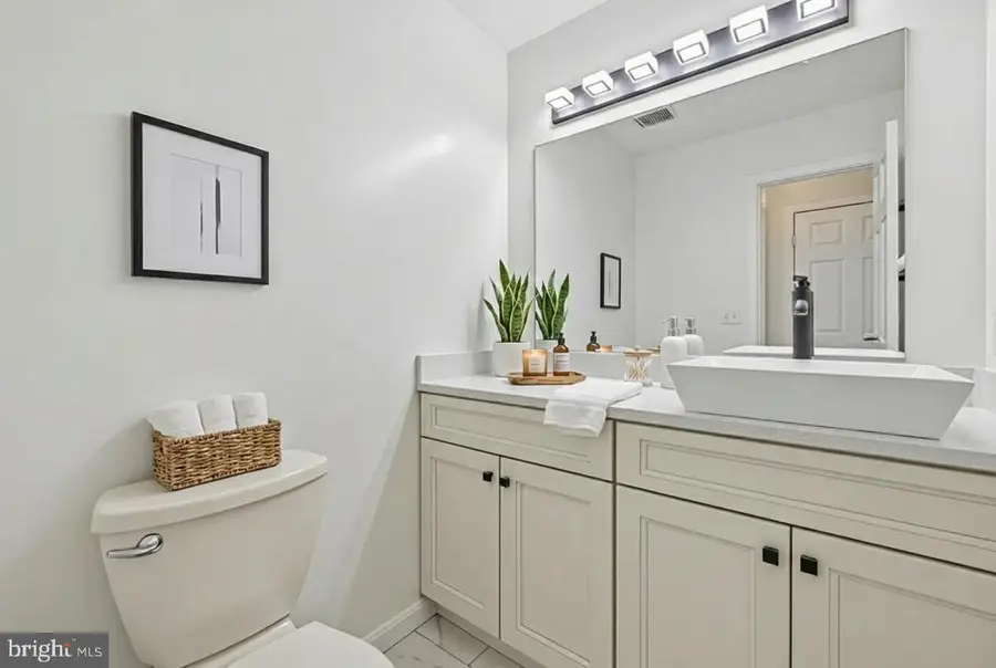 Address Withheld By Seller, Oceanside, CA 91901 - #3