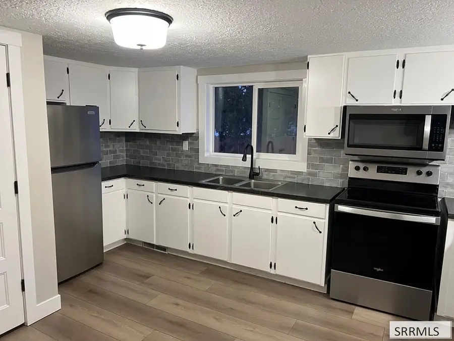 461 Lomax Street #A, Idaho Falls, ID 83401 - #3