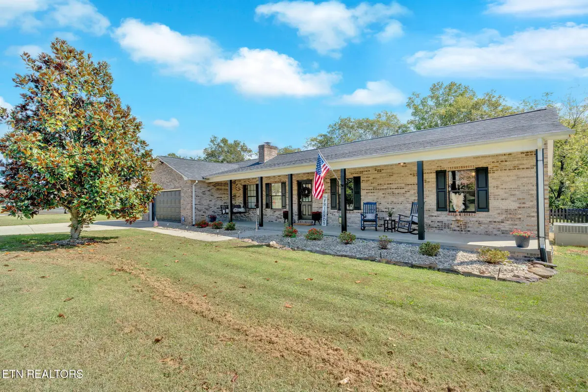 709 Calvin St, Kingston, TN 37763 - #1