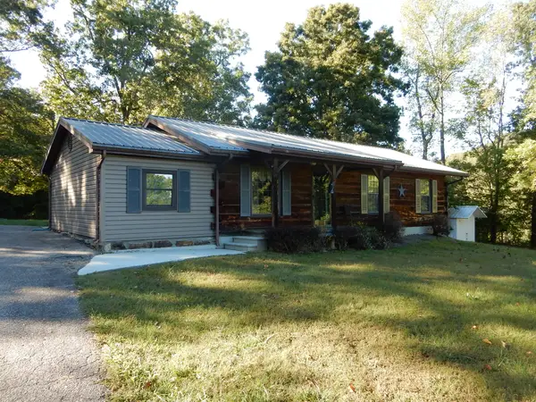 515 Castleman Branch Rd, Shepherdsville, KY 40165