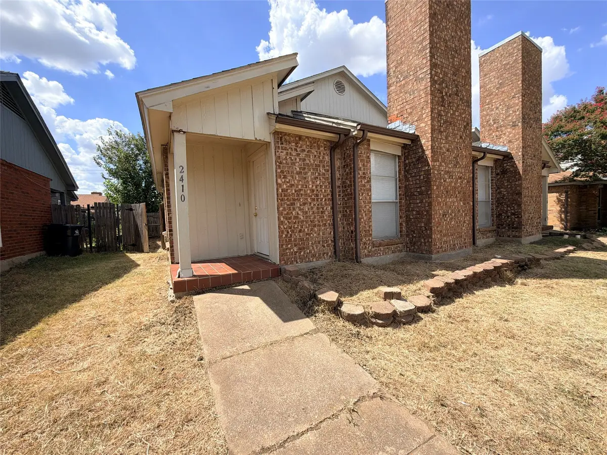 2410 Summer Place Drive, Arlington, TX 76014 - #1